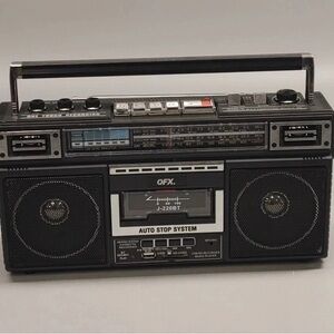 QFX J-220BT Rerun X Cassette Player/Recorder Boombox 4-Band AM, FM, SW1, SW2 3”